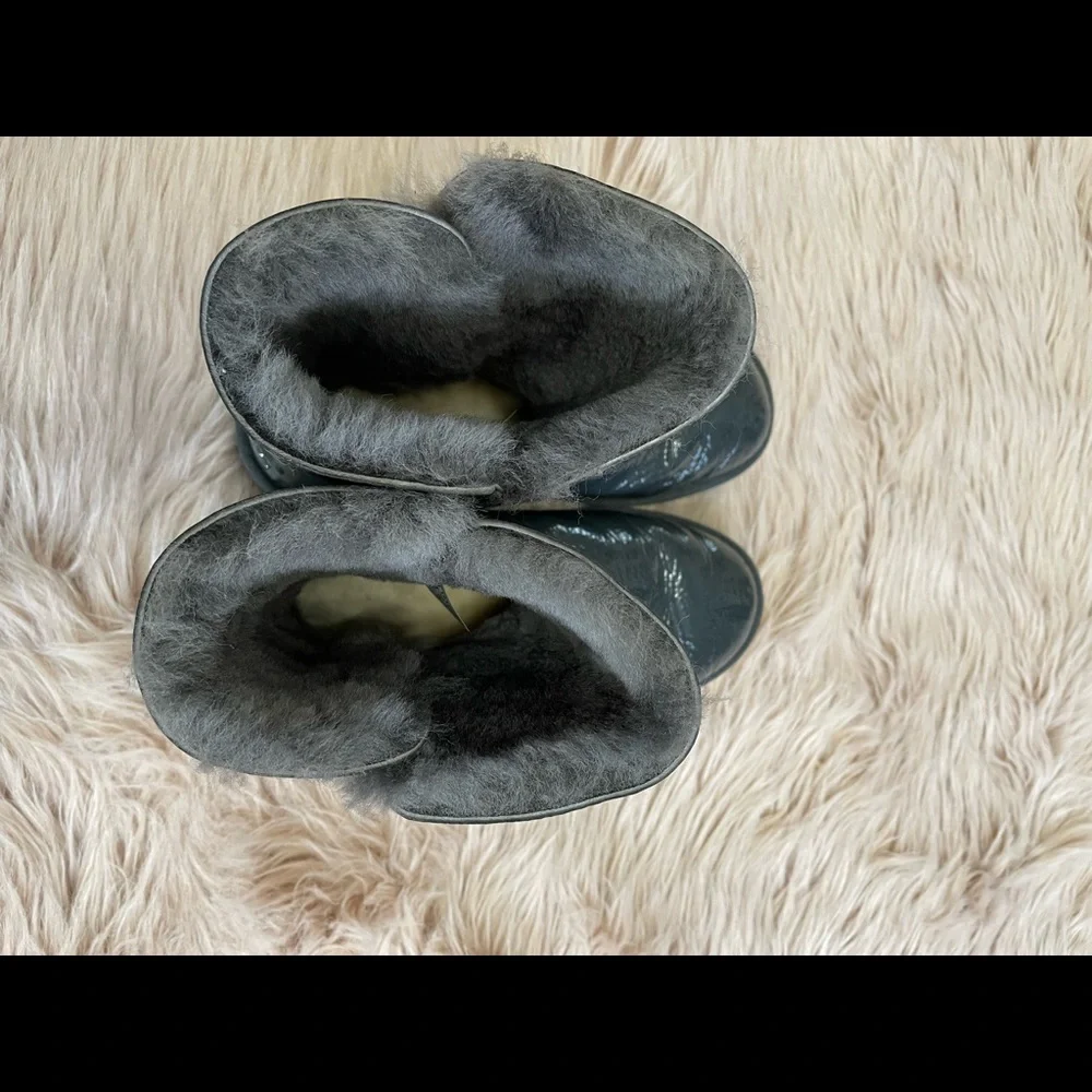 UGG W Bailey Button Mirage Boots - Picture 3 of 5